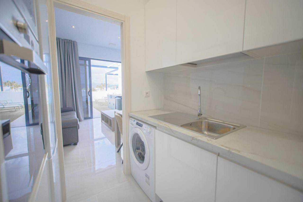 Atlantico Plaza 4A - 1 Bed - 1 Bath Appartement Puerto del Carmen  Buitenkant foto